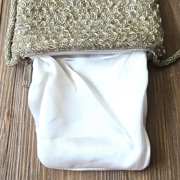 Vintage Beaded Shoulder Bag - Picture 7 of 8